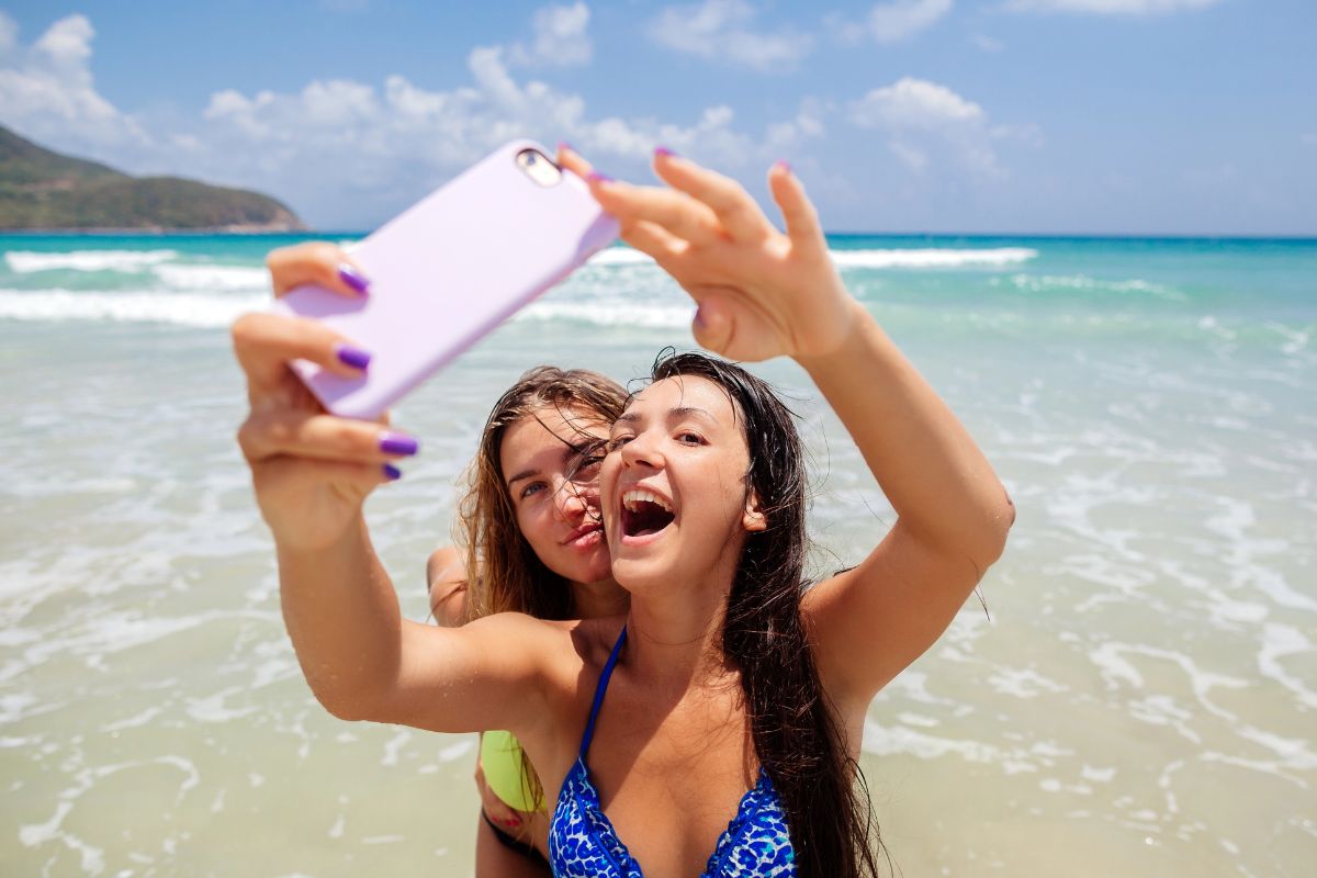 UK travellers enjoying their holiday